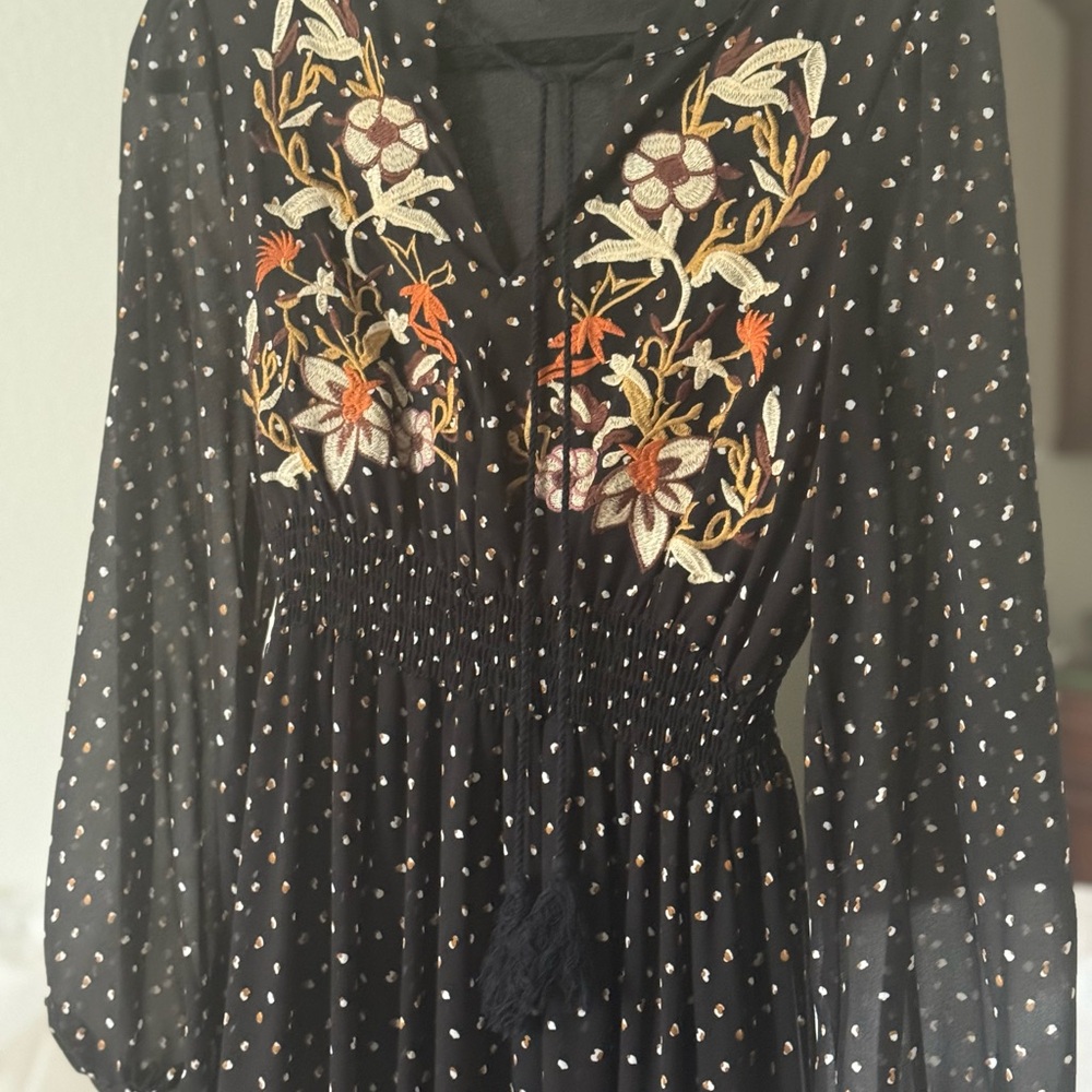 Floral Embroidered Long Sleeve Dress - Picture 2 of 12